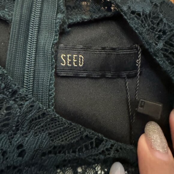 Dark Green Body Con Floral Detailed Dress - Picture 2 of 3